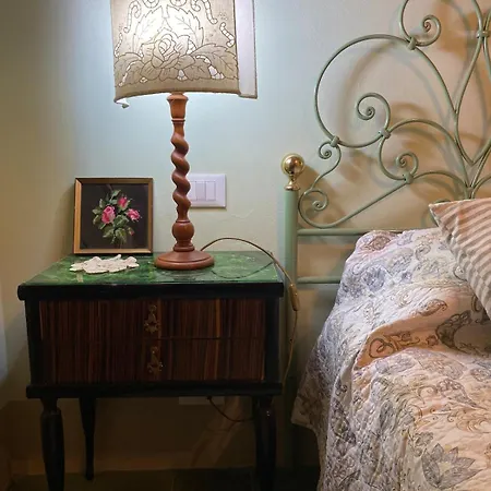 Maison Deco - Timeless Elegance Apartment