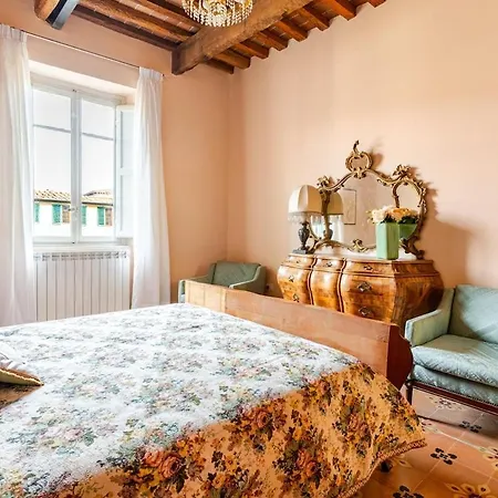 Maison Deco - Timeless Elegance