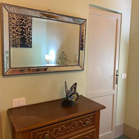 Maison Deco - Timeless Elegance Apartment Lucca