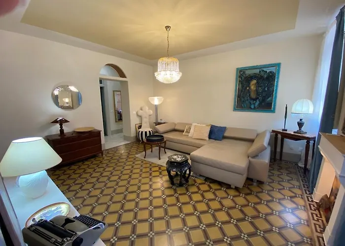 Apartman Maison Deco - Timeless Elegance